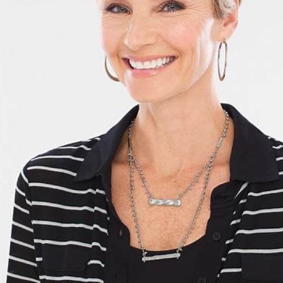 Chico’s Jenson 2 layer necklace with bars, all in bauble silver tones NWT - Picture 3 of 9